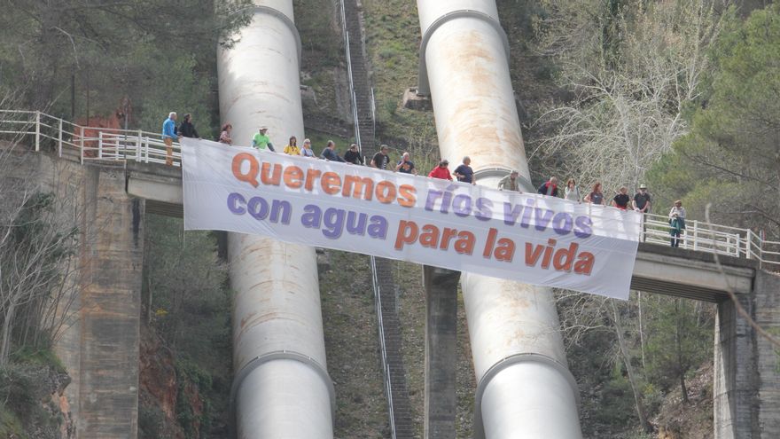 Acción contra los trasvases: "El acueducto Tajo-Segura es el paradigma de la insostenibilidad ambiental"