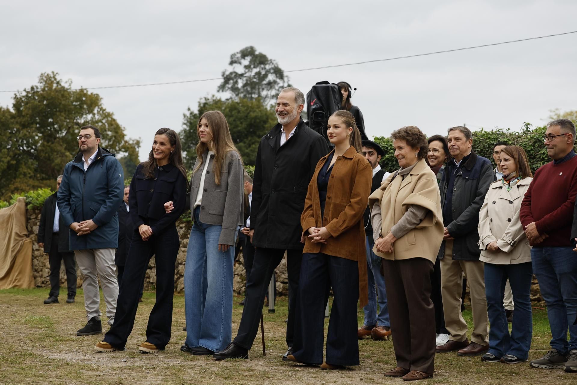 Autoridades y Familia Real en Valdesoto, Pueblo Ejemplar de Asturias 2025
