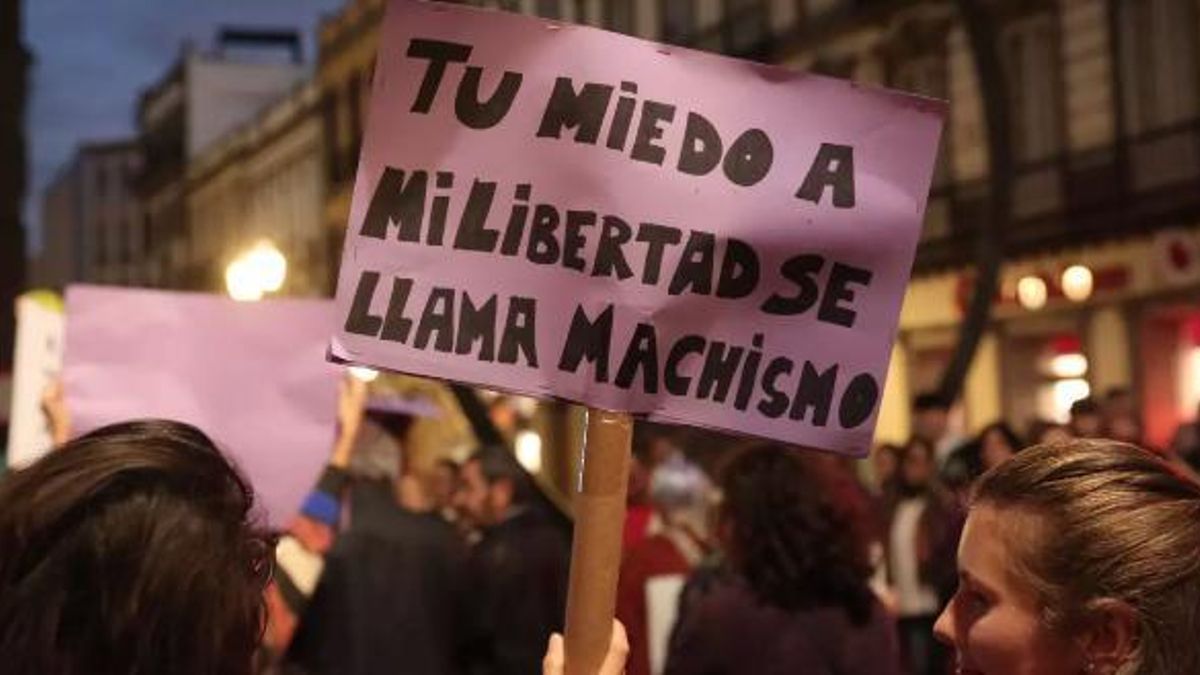 Manifestación por el 8M en Gran Canaria. (ALEJANDRO RAMOS)