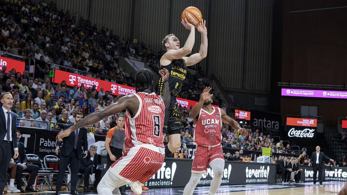 Marcelinho Huertas en el duelo ante UCAM Murcia