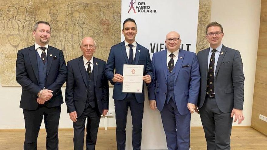 Valentín Checa ya es Sumiller Avanzado de la ‘Court of Master’