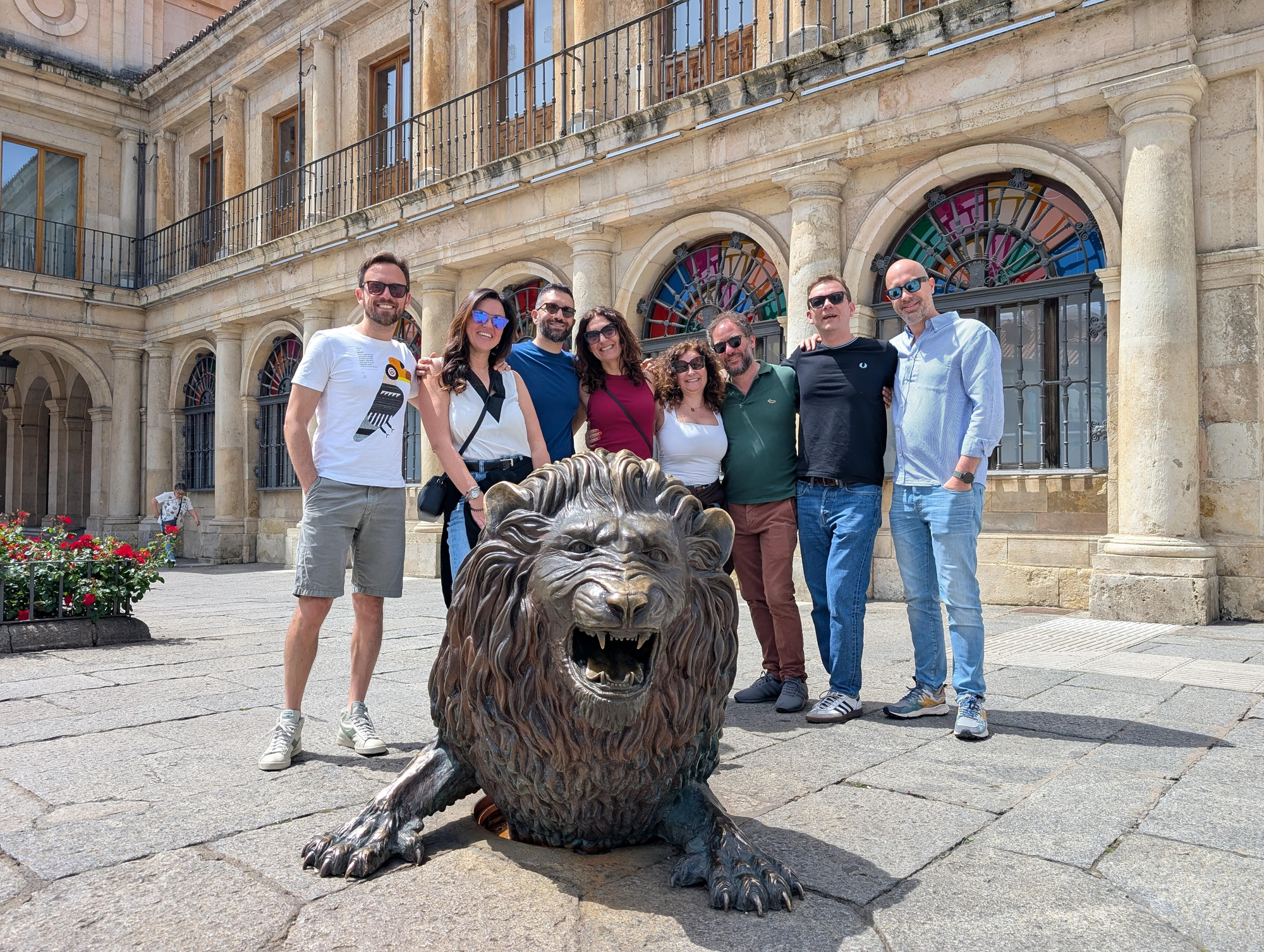 Los Erasmus de hace 20 años en León: Mino, Claudia, Francesco, Ludovica, Gloria, Andrea, Mattia y Danielle