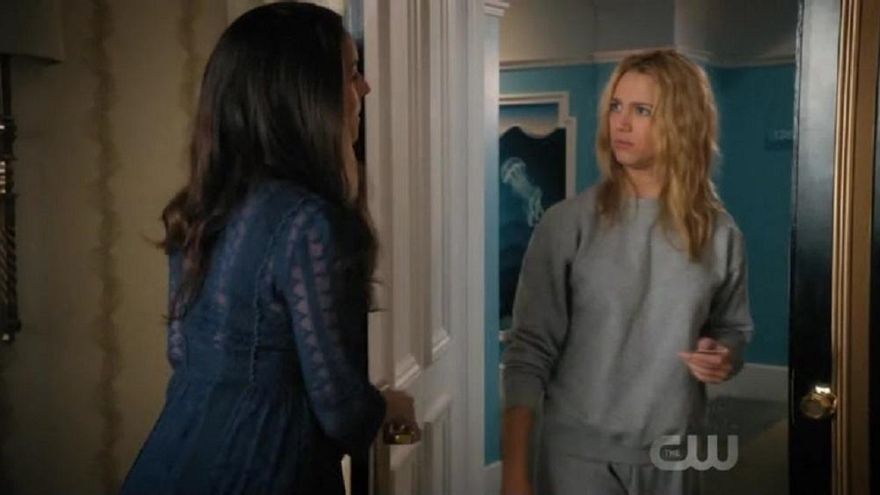 Luisa y Petra en el último episodio de Jane the virgin