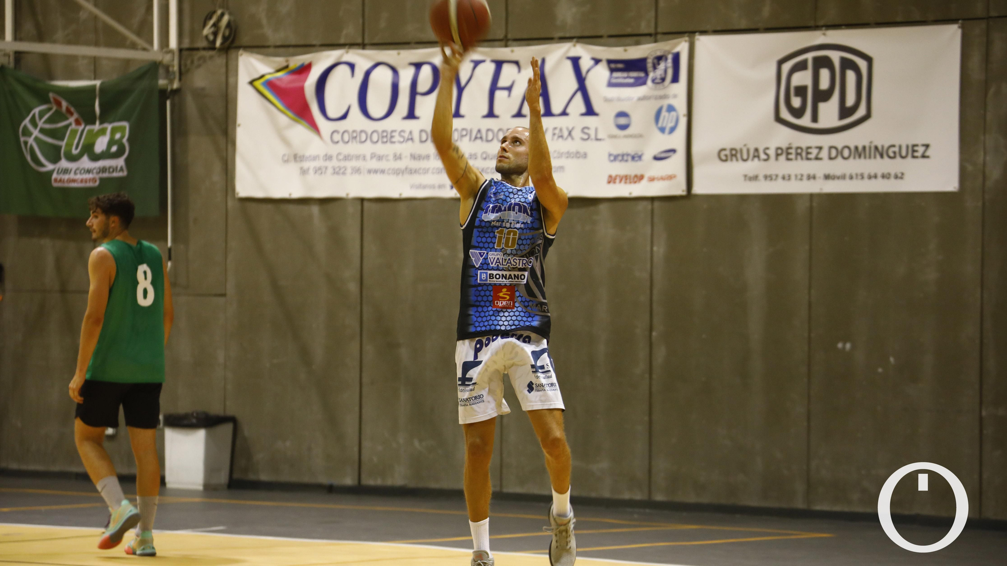 Entrenamiento UCB Baloncesto