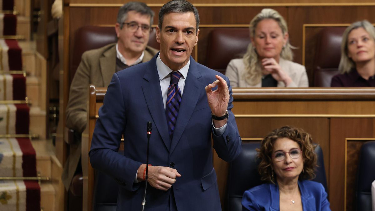 Sánchez pide a Feijóo que se desmarque de la guerra y el líder del PP insta al Gobierno a bajar impuestos