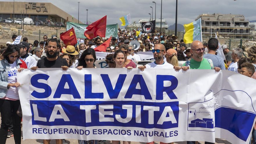 La Plataforma Salvar La Tejita asegura que se han reiniciado las obras paralizadas del hotel aprovechando las navidades