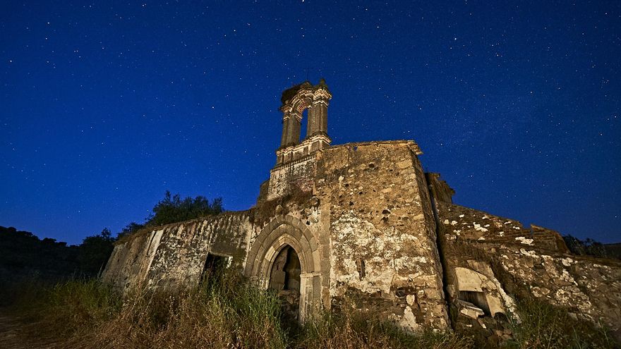 Estado reciente en el que se encontraba la iglesia de Santa María de Brovales.