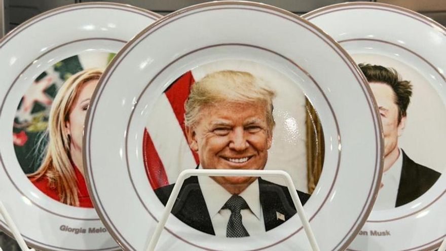 ARCO 2025 mete en un lavavajillas a la extrema derecha de Trump, Elon Musk y Abascal