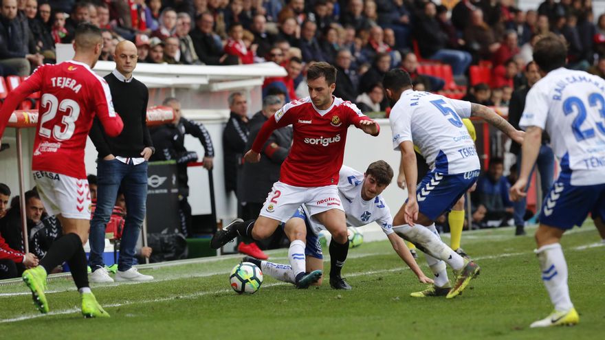 El Tenerife ficha al lateral derecho Otar Kakabadze, el primer georgiano de su historia