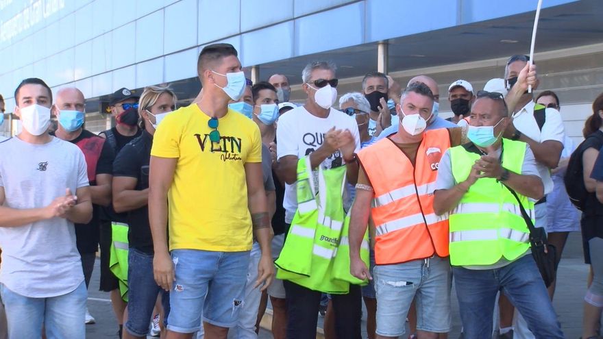 La mayor empresa de asistencia en el Aeropuerto de Gran Canaria denuncia un "continuo deterioro de las condiciones laborales"