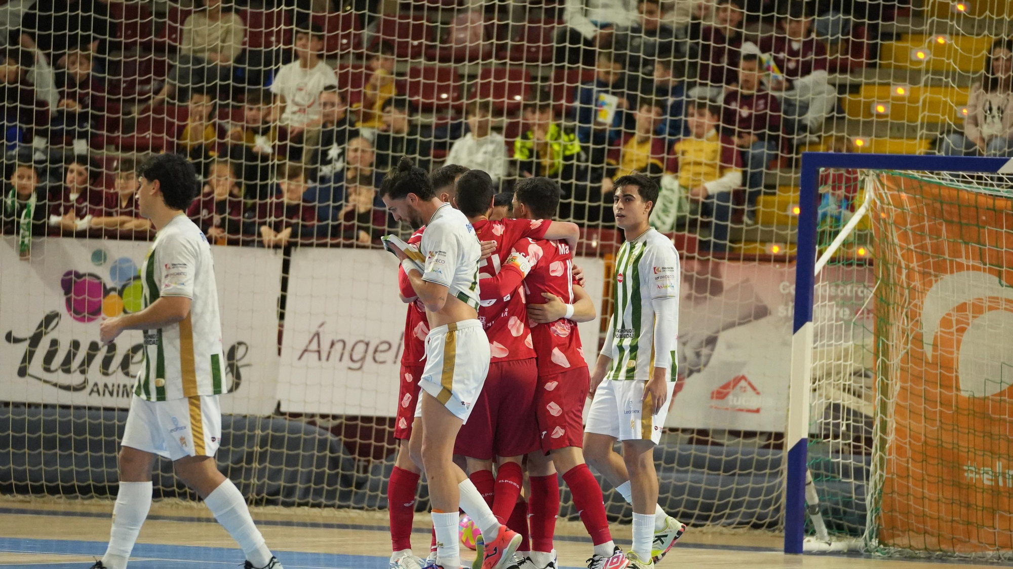 Las imágenes del Córdoba Patrimonio - ElPozo Murcia