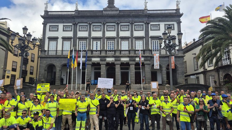 Primera jornada de huelga del Servicio de Limpieza de Las Palmas de Gran Canaria