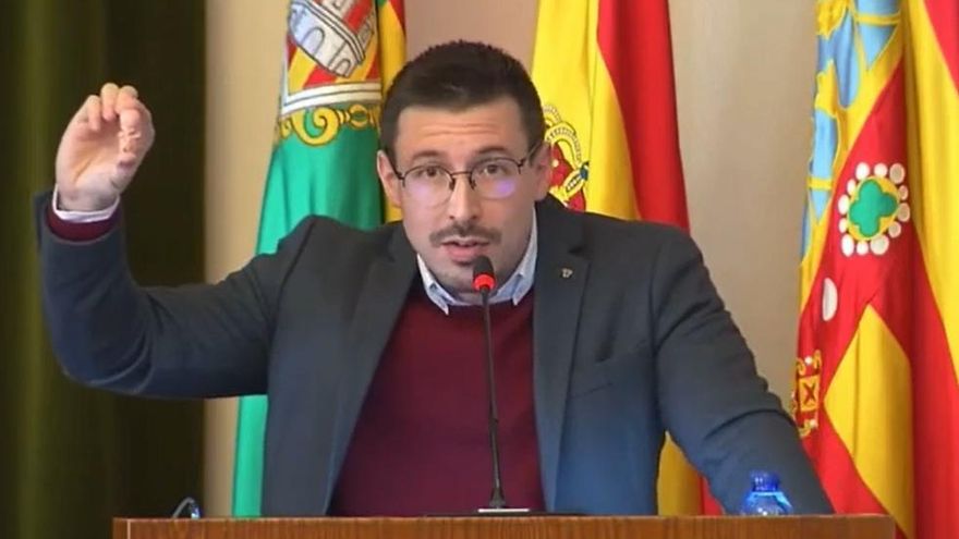 Un concejal de Vox, sobre el aborto: "Miles de bebés son asesinados legalmente como los judíos en campos de concentración"