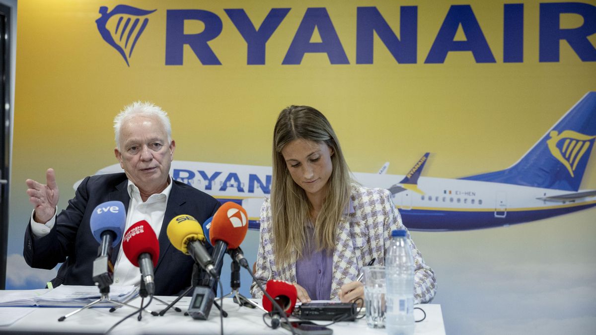 La maniobra política de Ryanair en Galicia: usar la hostilidad de la Xunta contra el Gobierno para hacer negocio