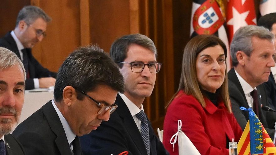 Capellán, el verso suelto del PP que mantiene su propia agenda y logra contener a Vox en La Rioja