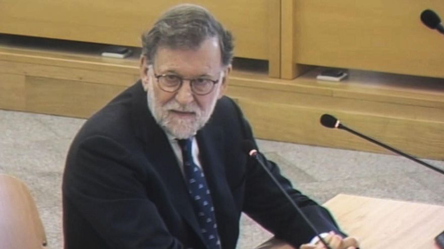 Rajoy niega que destruyera pruebas de la caja B del PP y asegura ante el tribunal que no recuerda mensajes con Bárcenas
