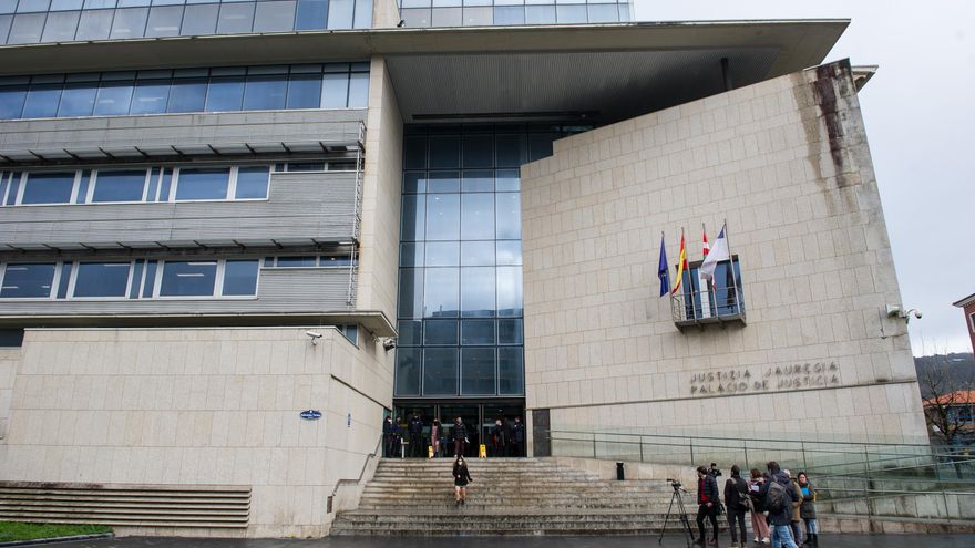 Las profesoras investigadas en Donostia niegan la agresión sexual a una niña y la Fiscalía pide una orden de alejamiento