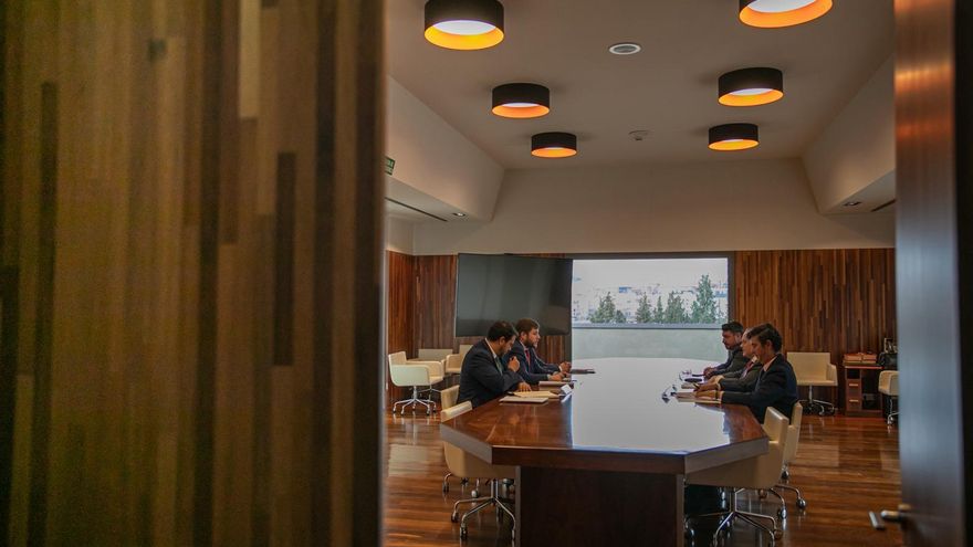 Extremadura y Castilla-La Mancha coinciden en que el AVE se haga por fases para "acelerar" las obras