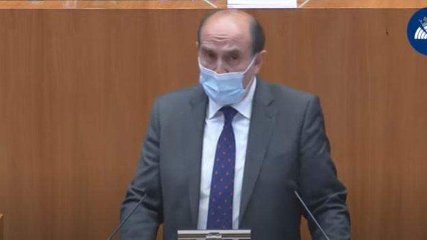 El Procurador del Común vincula la mortalidad en las residencias con la limitación en las derivaciones a los hospitales de Castilla y León