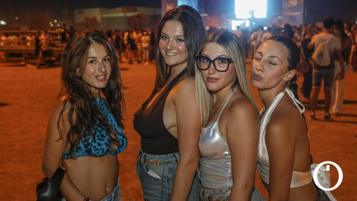 Fiesta de bienvenida universitaria