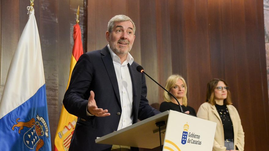 El Gobierno canario sigue sin concluir el plan para descongestionar los hospitales que Clavijo anunció para junio