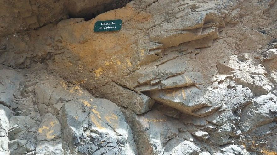 Pintadas en el entorno de  'Cascada de Colores' de La Caldera de Taburiente.