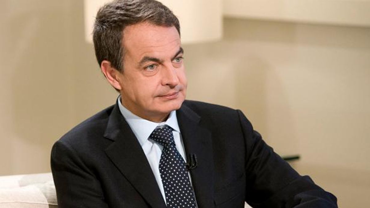 "Zapatero ha logrado, al menos, una TV pública con un orden democrático más decente"
