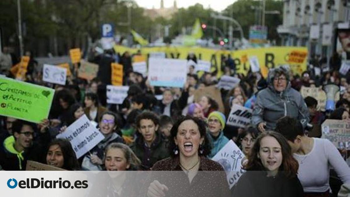 Cientos de jóvenes salen a la calle para intentar que el cambio ...