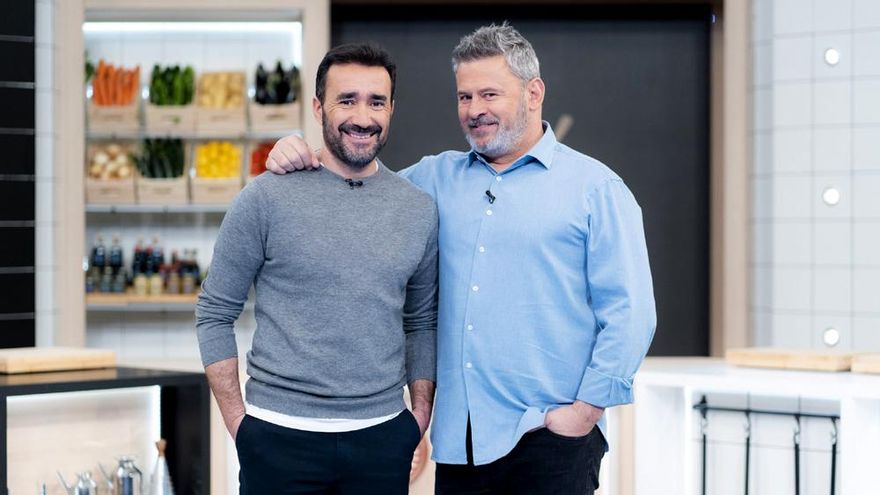 Movistar Plus+ fija el estreno de 'Cinco tenedores', su apuesta culinaria con Juanma Castaño y Miki Nadal
