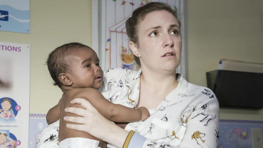 Ser madre a los 30: entre la prisa por el reloj biológico y la soledad ante la falta de amigas con hijos