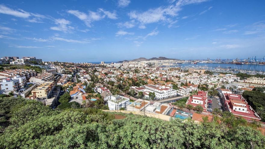 The City Council of Las Palmas de Gran Canaria agrees to send to the Government the report to declare a tension zone