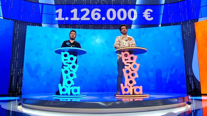 'Pasapalabra' (25.6%) supera la primera semana del duelo Orestes-Rafa con su mejor cuota desde el bote de Pablo Díaz