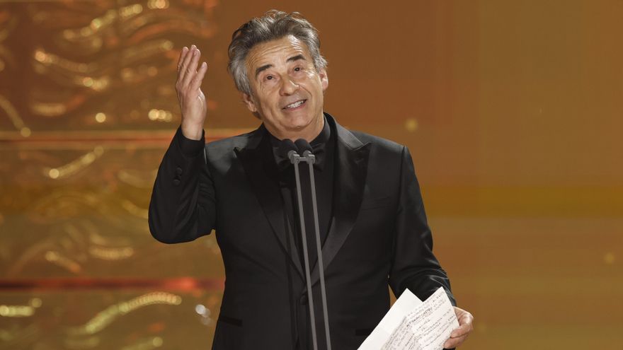 Eduard Fernández, tras recibir el premio a mejor actor protagonista en los Goya 2025