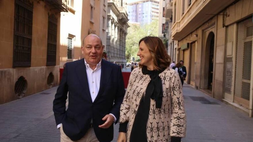 Marí Olano, el concejal radiactivo de València: el edil de contratación se abstiene de numerosos procesos por sus intereses en empresas