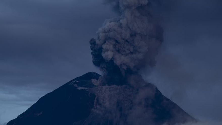 Fotografía del volcán Tungurahua.