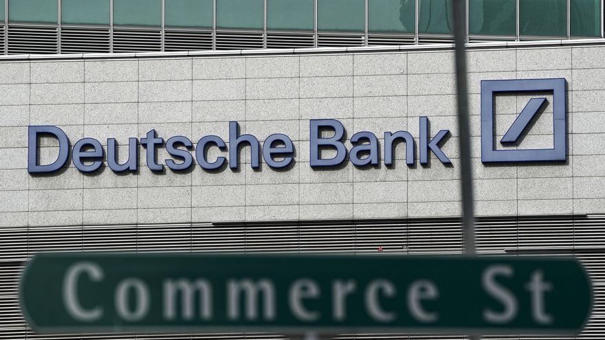 La Fed advierte a Deutsche Bank por controles contra blanqueo, según el WSJ