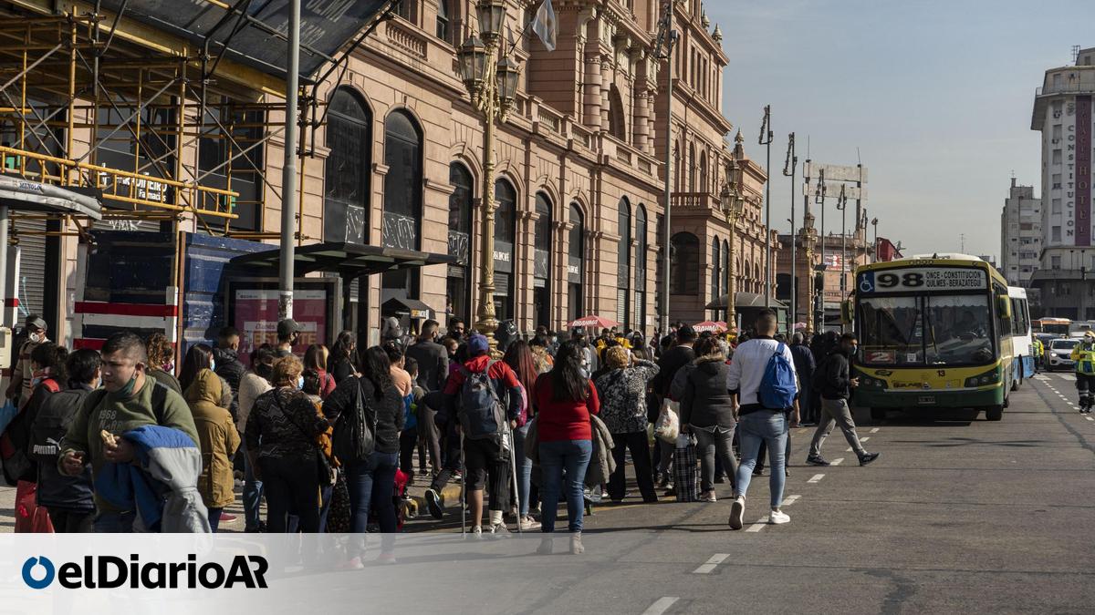 Reubicación de paradas de colectivos por obras en Constitución