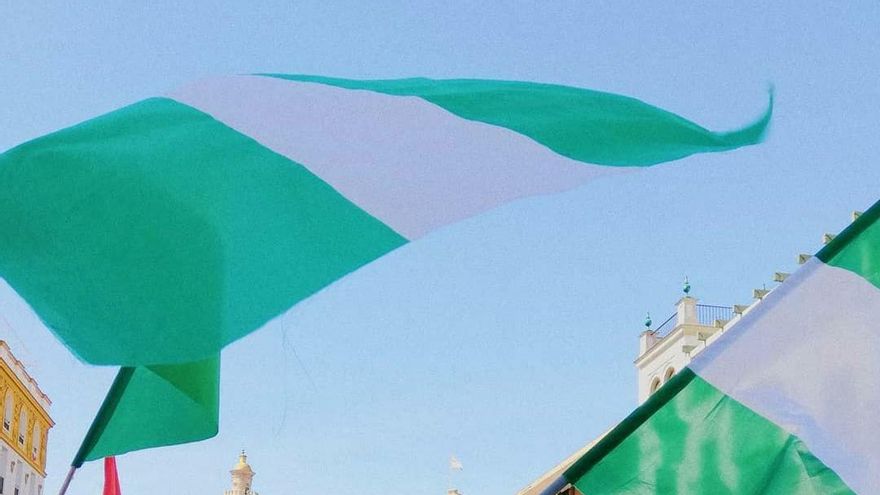 Un trabajo de fin de carrera sobre la Cruzcampo o cómo hablar de la identidad andaluza con una cerveza