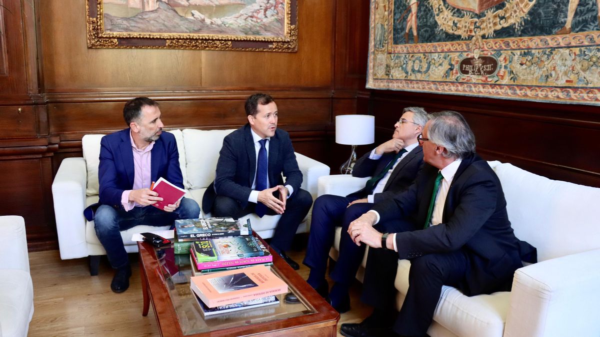 Reunión de Carlos Velázquez con FEDETO y la Plataforma Corredor Sudoeste Iberico