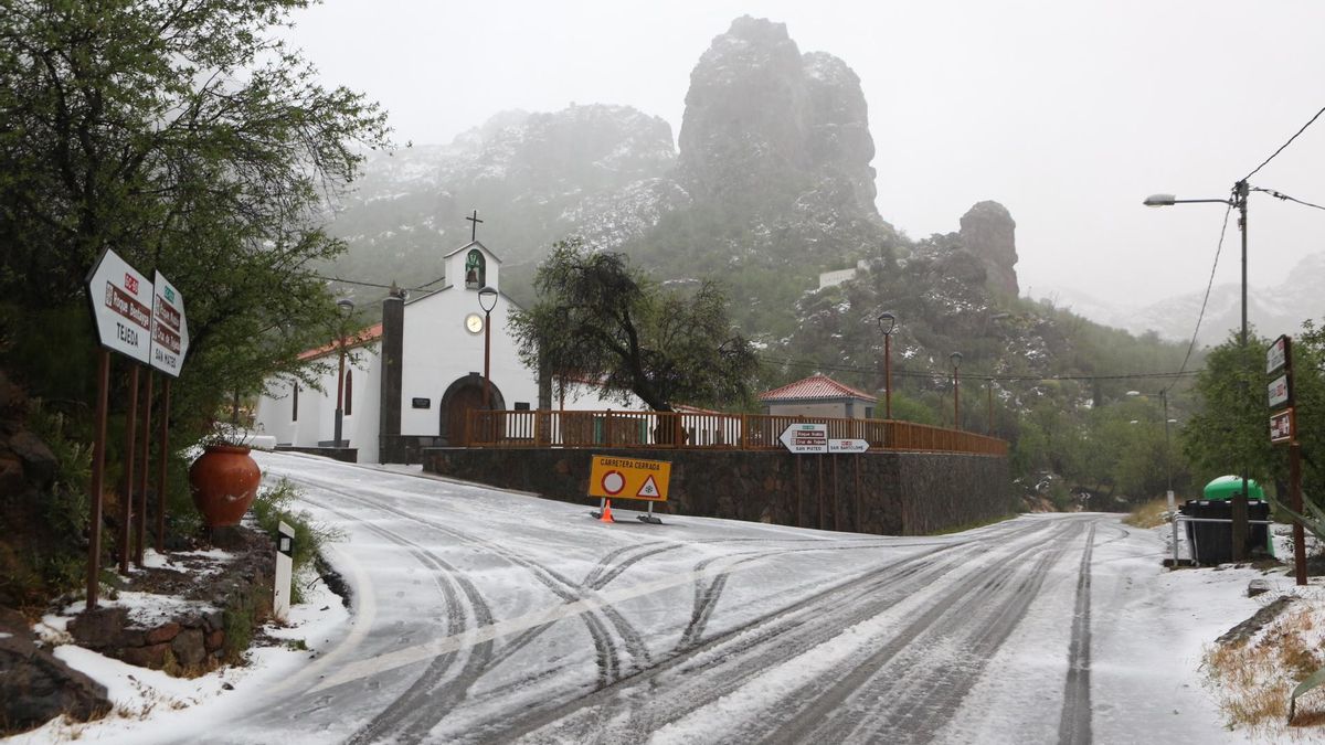 FOTOGALERÍA | Ayacata amanece cubierta de nieve