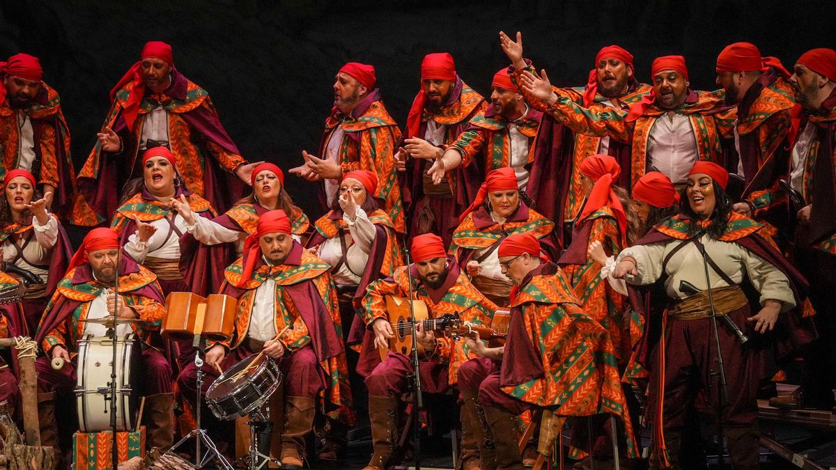 Los hijos del Carnaval toman el Gran Teatro