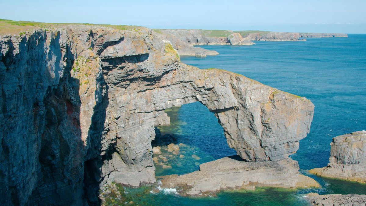 El Puente Verde de la costa de Pembroke.