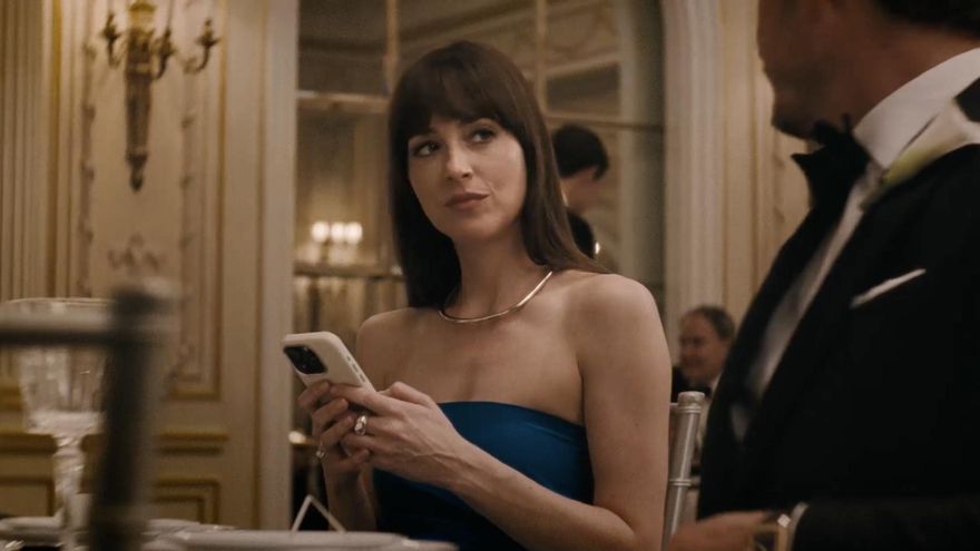 El amor no está en el aire, está en nuestros teléfonos: "Prefiero ligar en persona, pero hoy en día es complicado"