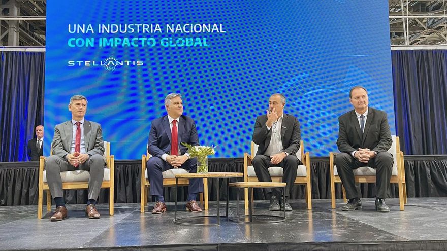 El Grupo Stellantis anuncia la inversión de 385 millones de dólares en su planta de Córdoba para fabricar nuevos vehículos y un motor
