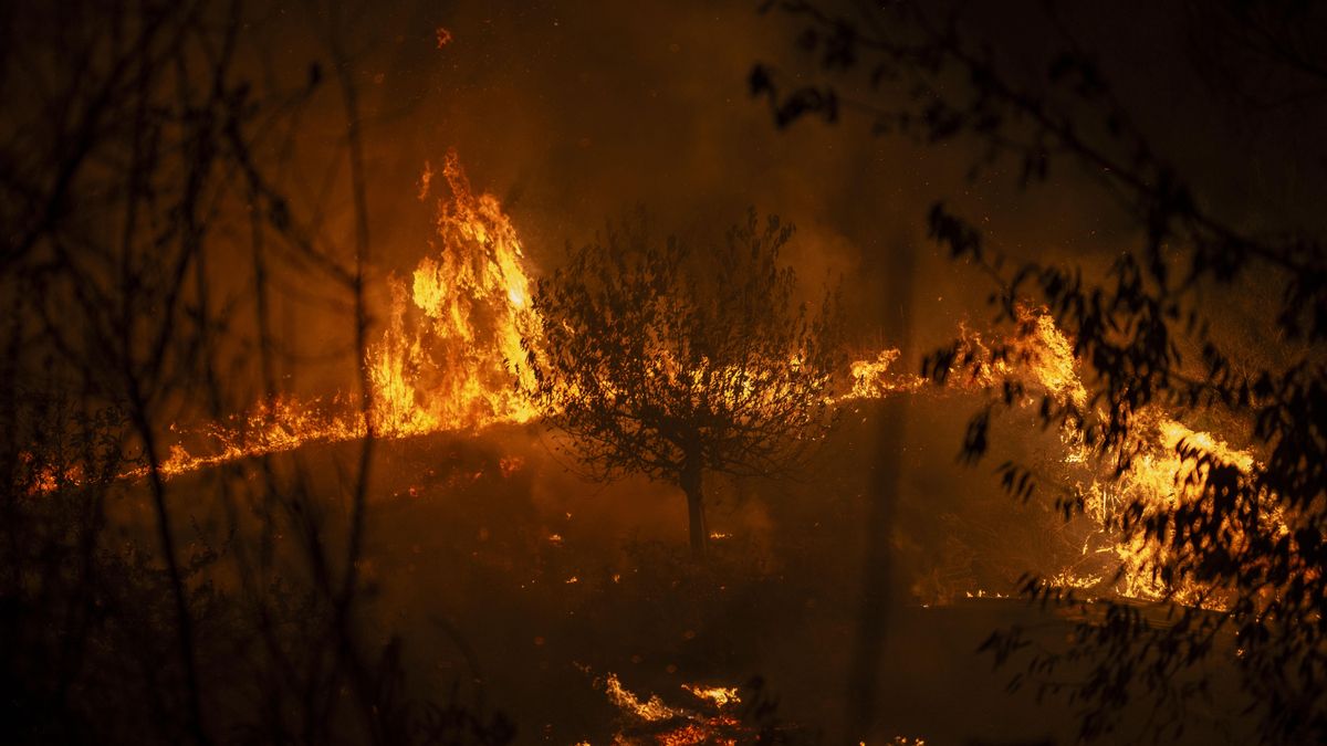 Las (al menos) tres noches de terror en Carballal: "Las aldeas son ratoneras"