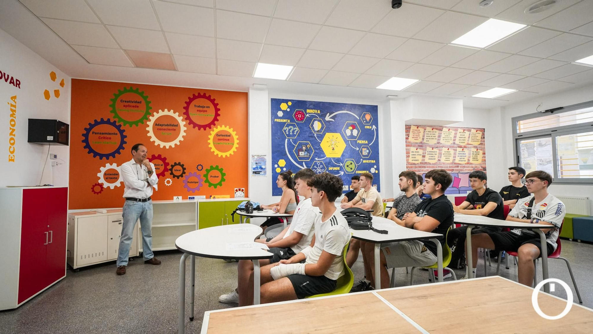 María del Carmen Castillo y José Carlos Gómez Villamandos inauguran el curso 2025/26 en el IES Zoco de Córdoba