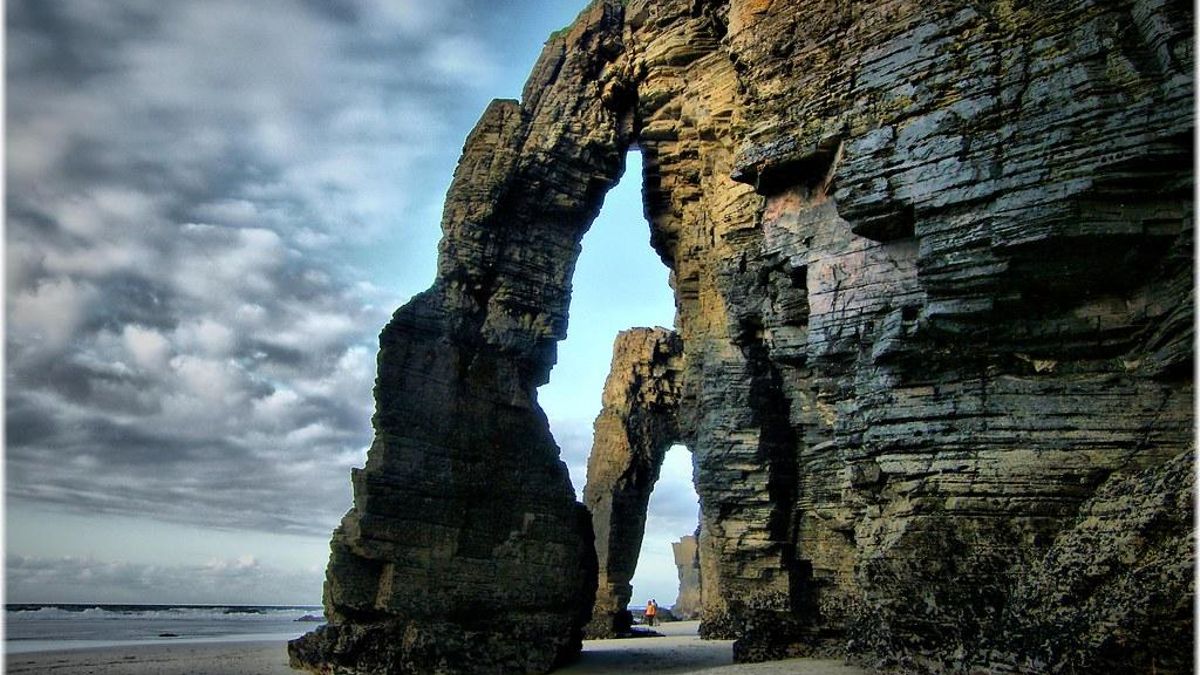 Praia das Catedrais