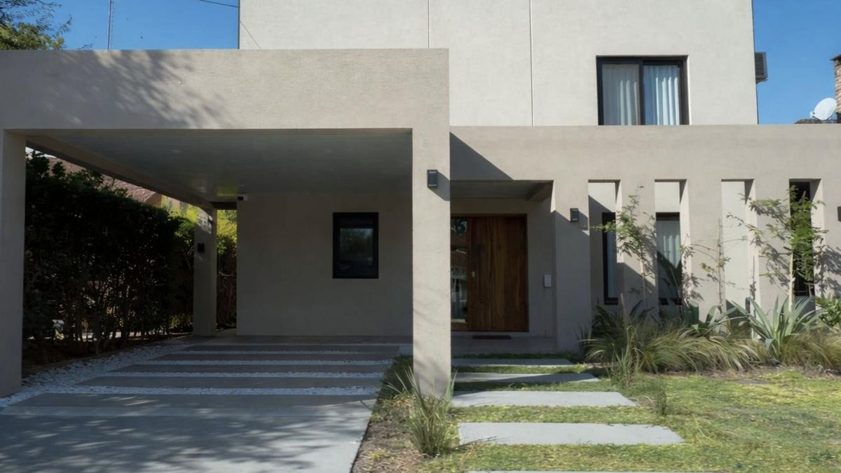 La casa en el country Indio Cua, en Exaltación de la Cruz, de la esposa de Adorni.