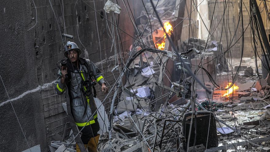 Israel mata a un líder de la Yihad Islámica en Gaza en un ataque contra un edificio residencial con una niña entre los fallecidos