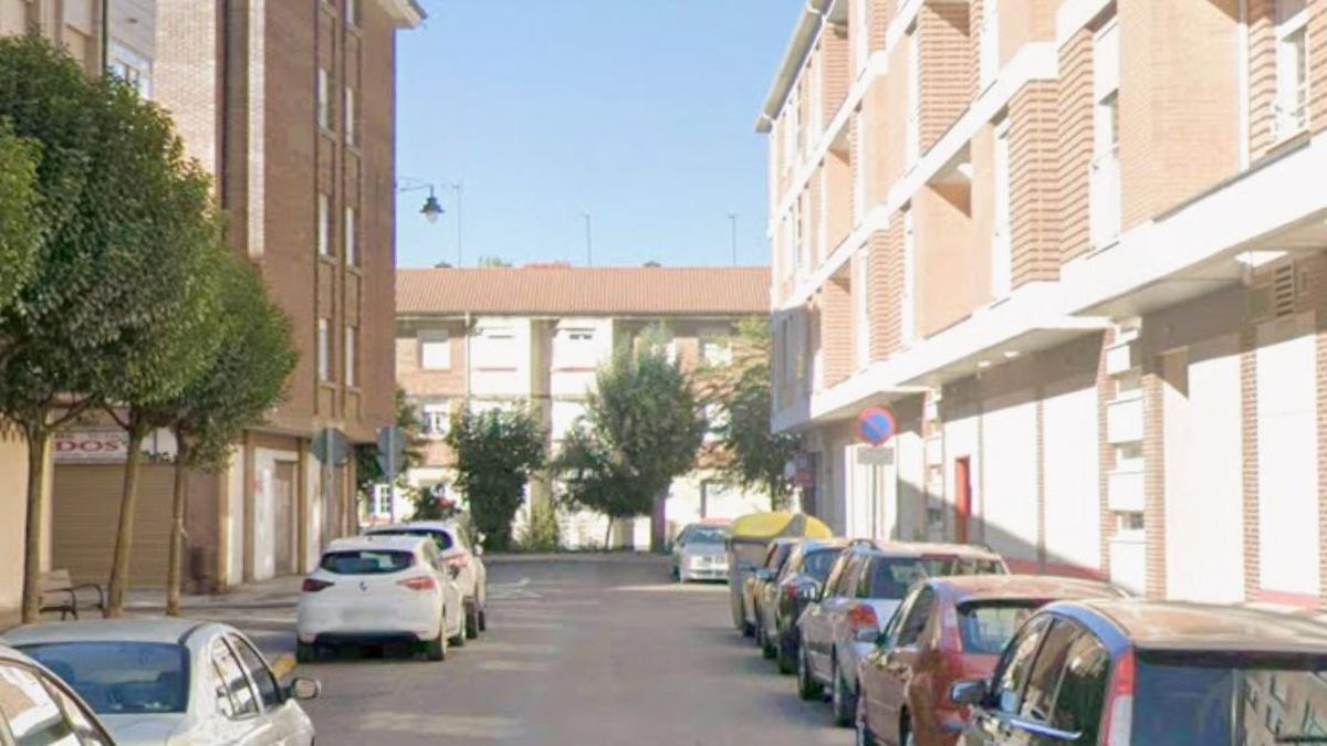 El Ayuntamiento de León adjudica las obras de dos calles del barrio de El Crucero por más de medio millón de euros